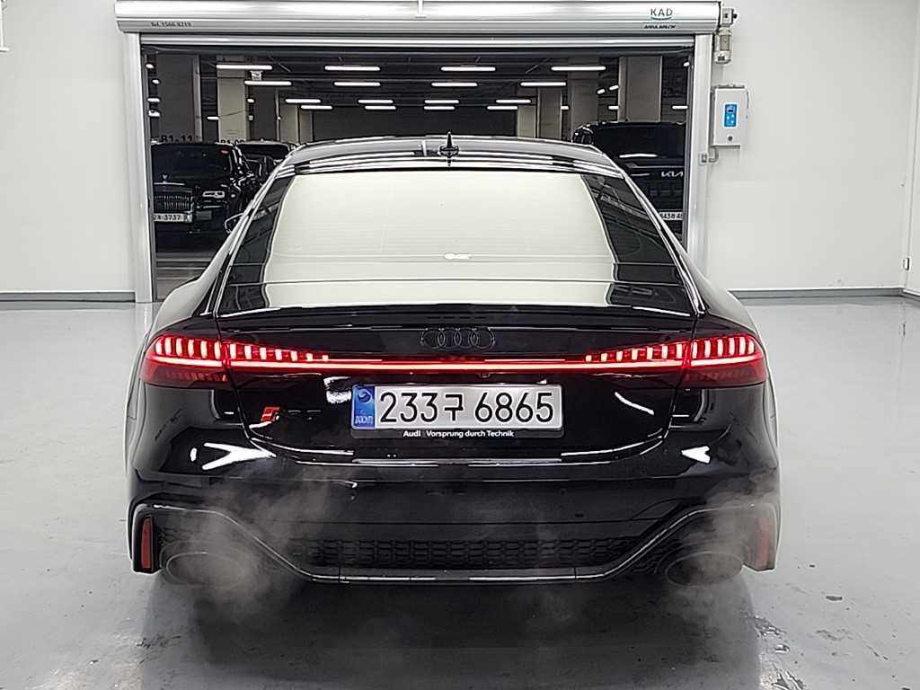 아우디 RS7 4.0 TFSI 콰트로 퍼포먼스 사진 2/20