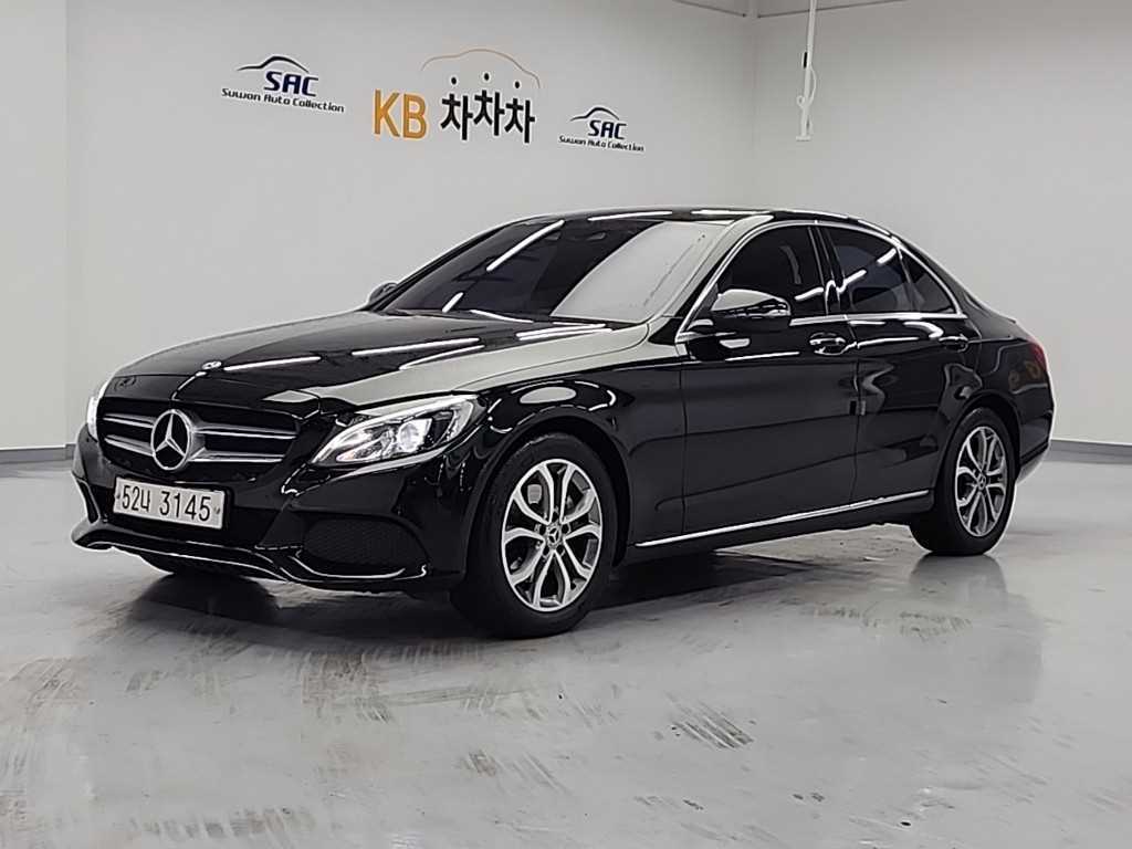 C클래스 W205 C200 아방가르드 2018년식