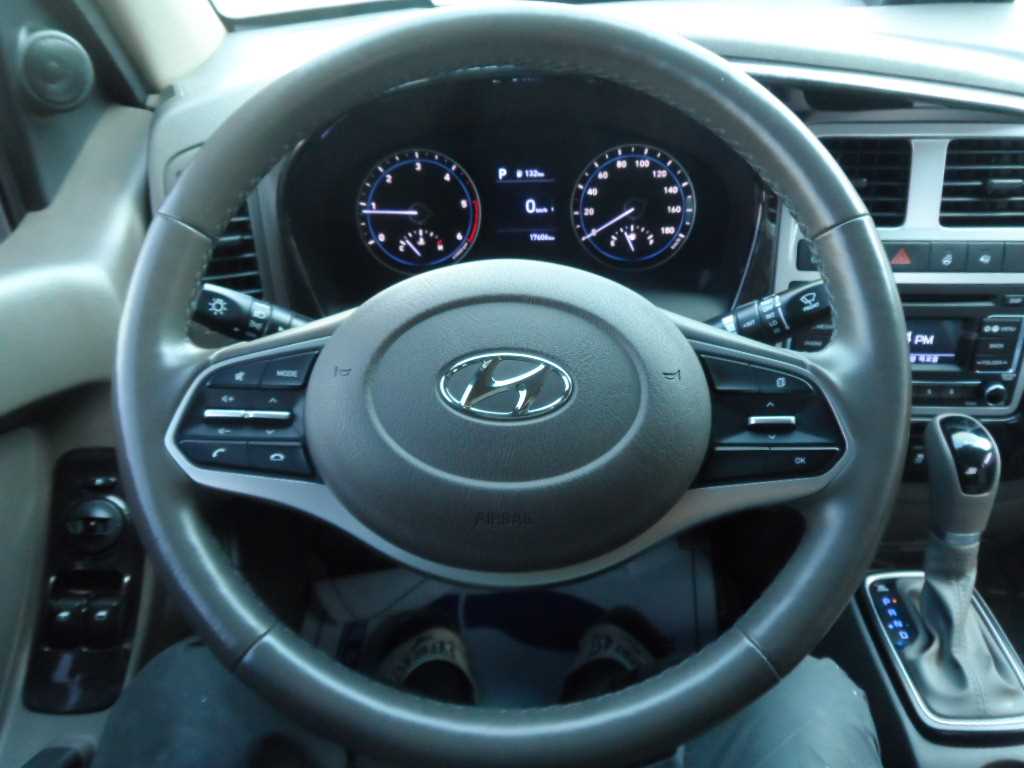 Hyundai Porter 1.0 Ton/ Super Cab/ Long Wheelbase/ CRDi Modern 6