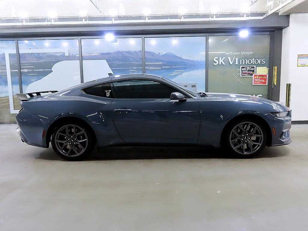 Ford Mustang 2.3 EcoBoost Premium Coupe 4