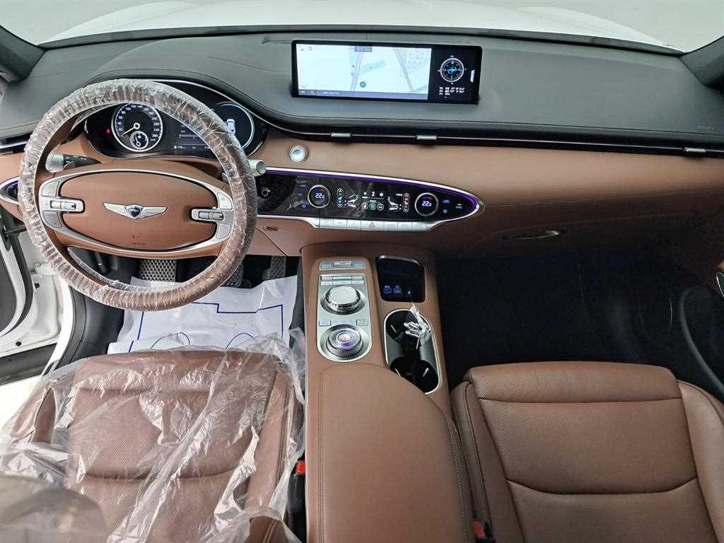 Genesis GV70 2.5T Gasoline AWD Base Type 7