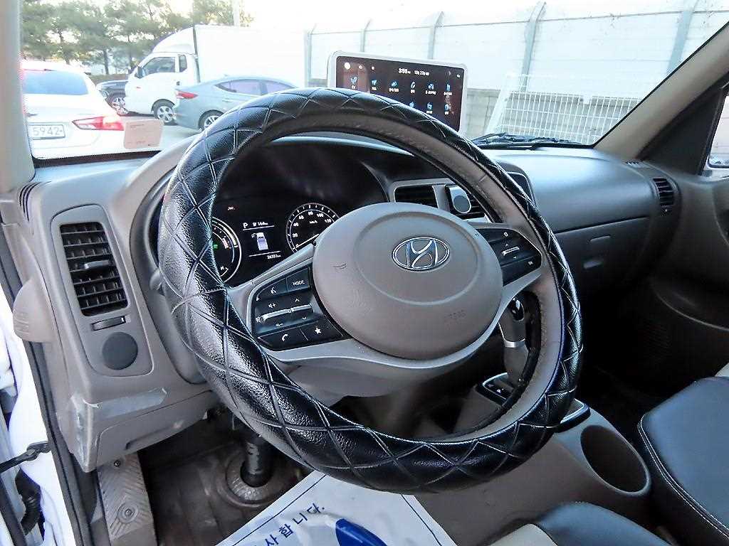 Hyundai Porter 1.0 Ton/ Super Cab/ Long Wheelbase/ Smart Special 8