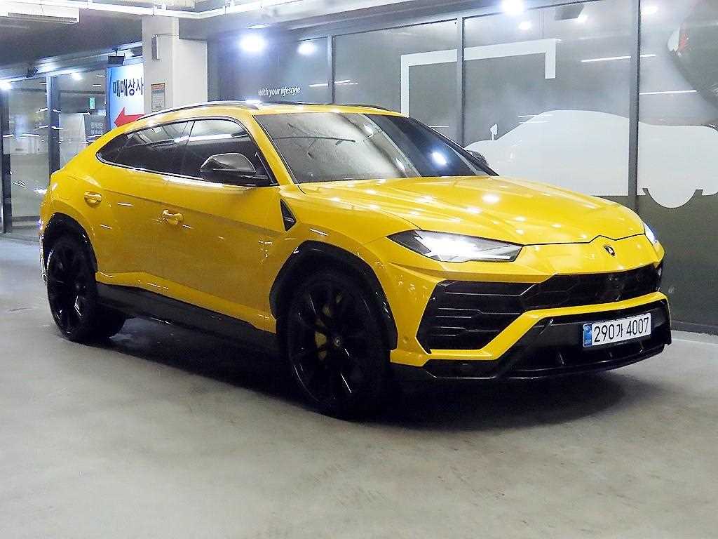Lamborghini Urus 4.0 V8