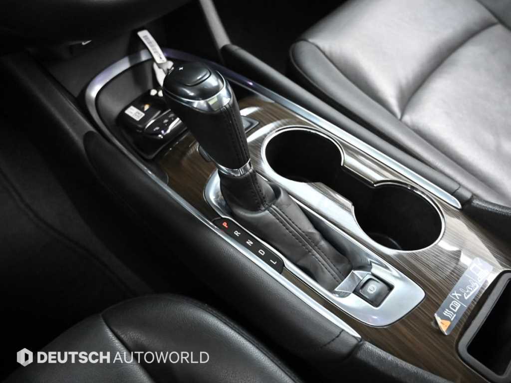 Chevrolet Malibu Gasoline 2.0 Turbo Premier Special 10