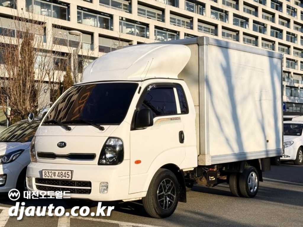 기아 봉고3 1톤 표준탑 킹캡 장축 - 중고 트럭 매물 이미지