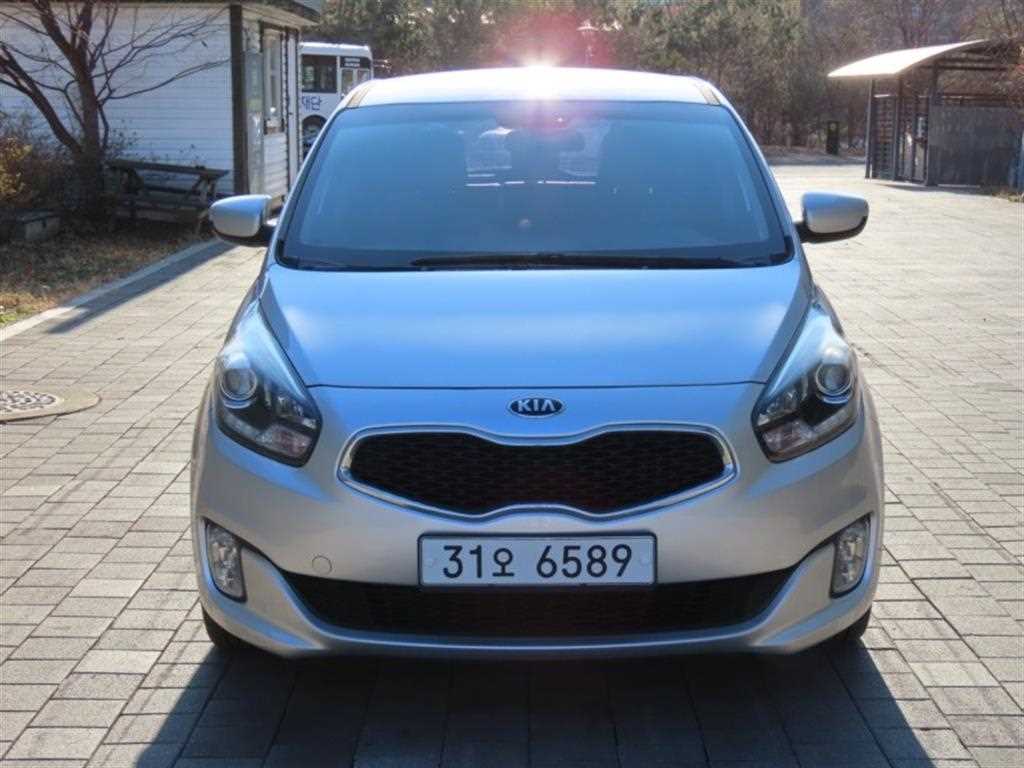 Kia Carens 1.7 VGT Luxury