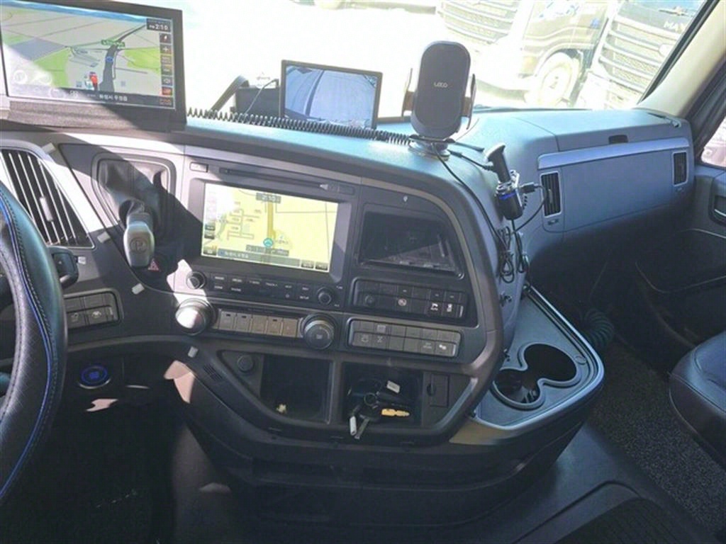 현대 엑시언트 프로 윙바디 14톤 오토 11