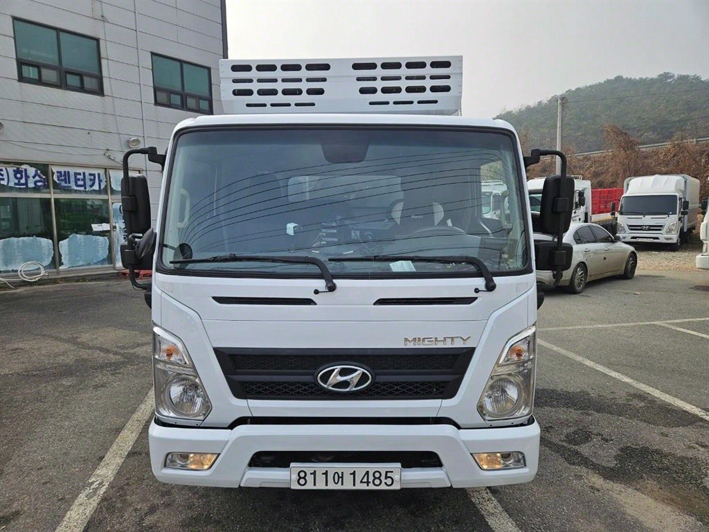 현대 올뉴마이티 2.5톤 냉동탑 1