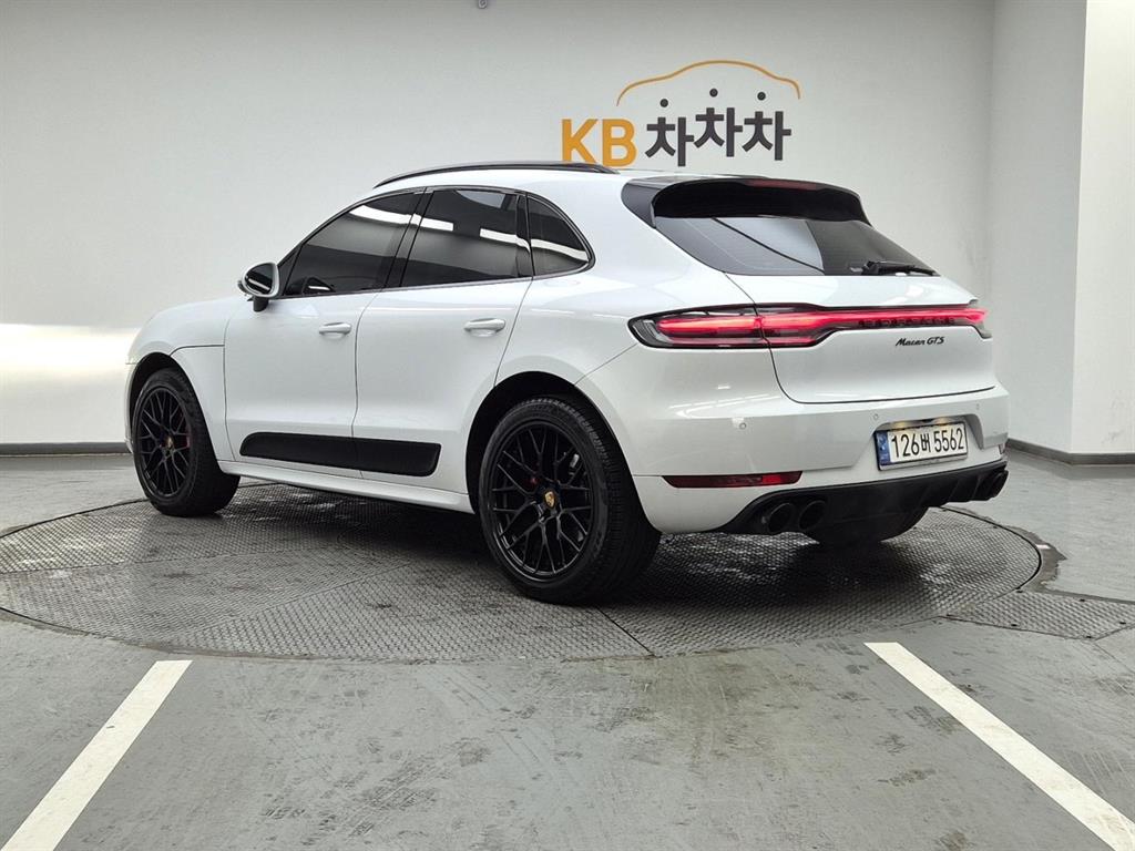 Porsche Macan Gasoline 2.9 GTS 4