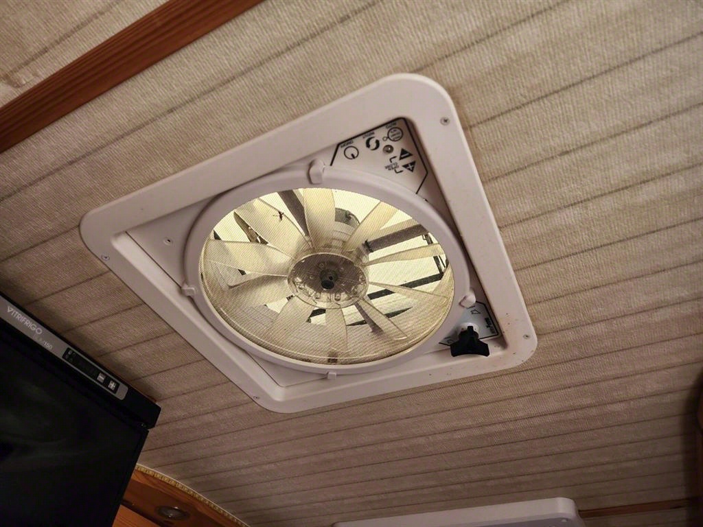 포터2 캠핑트럭