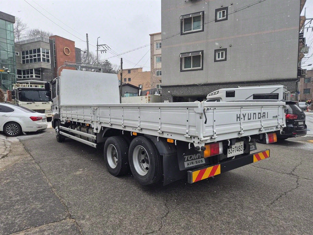 현대 메가트럭 카고 5톤 수동 4