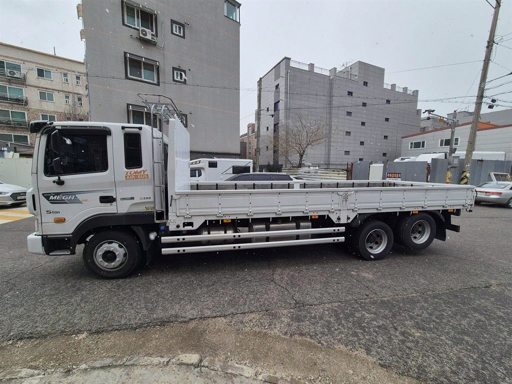 현대 메가트럭 카고 5톤 수동 3