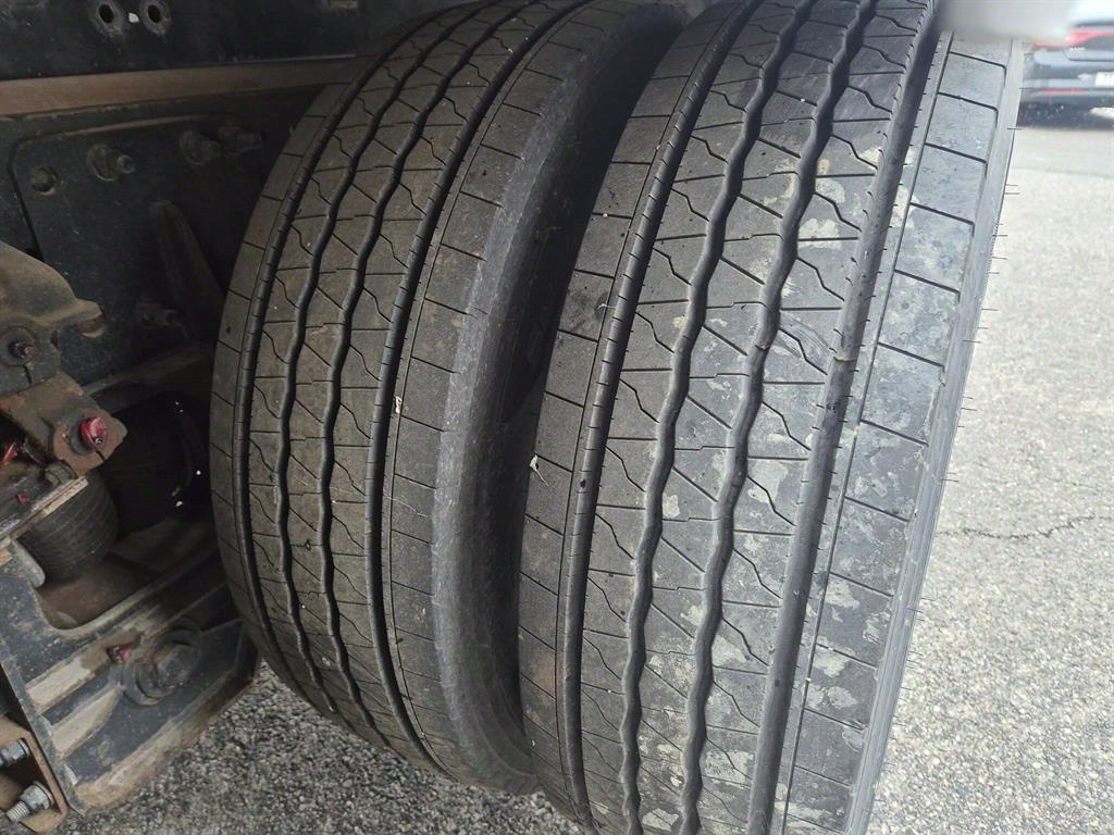 현대 메가트럭 카고 5톤 수동 18