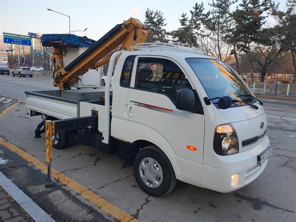 고소작업차 동해기계항공 봉고3 1톤