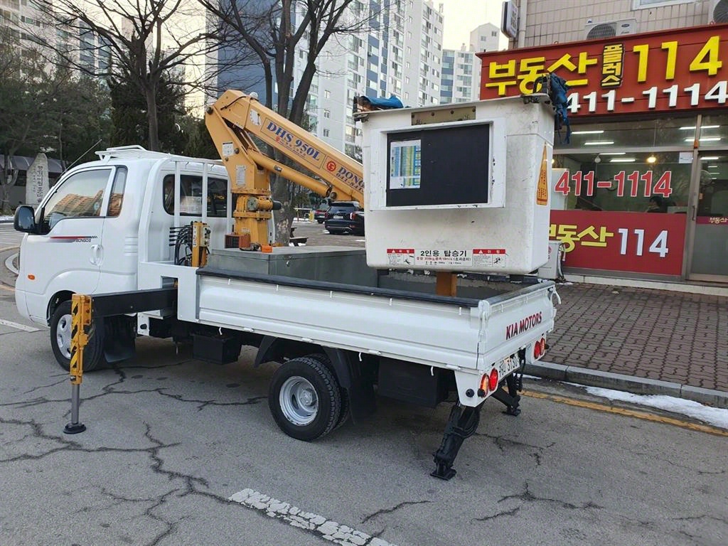 고소작업차 동해기계항공 봉고3 1톤