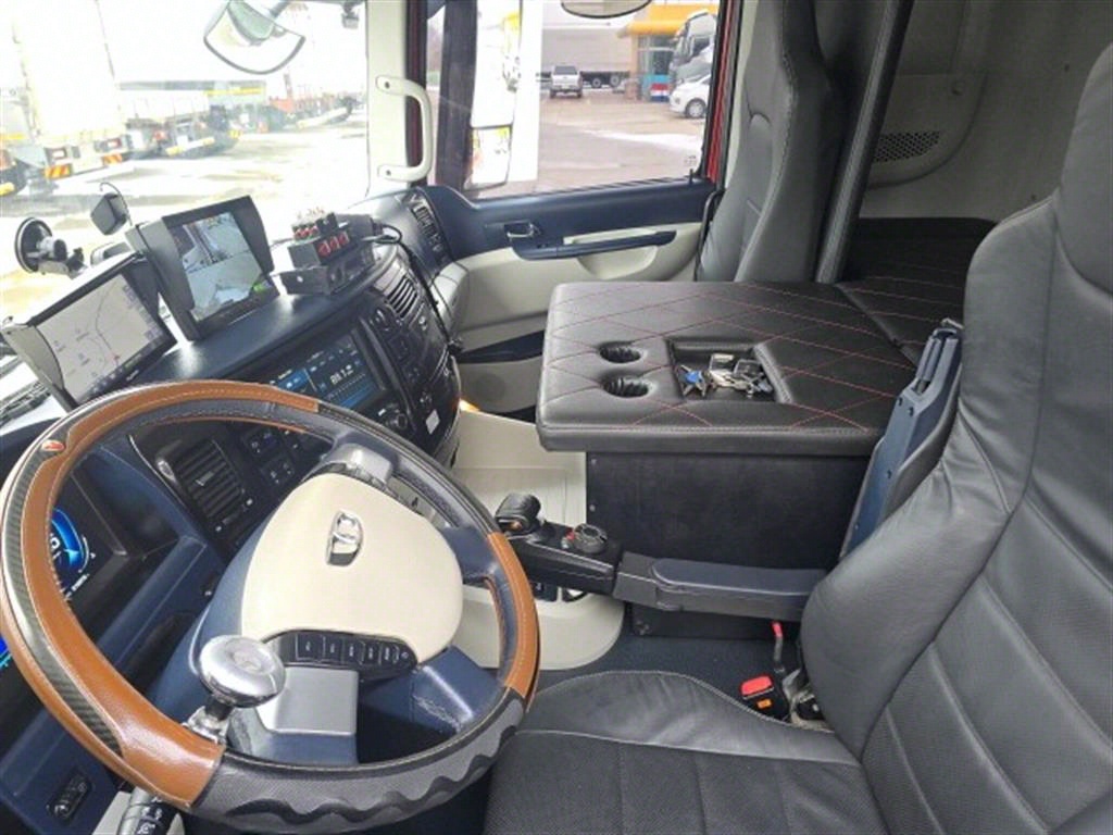 타타대우 맥쎈 상승윙바디 12톤 오토 9