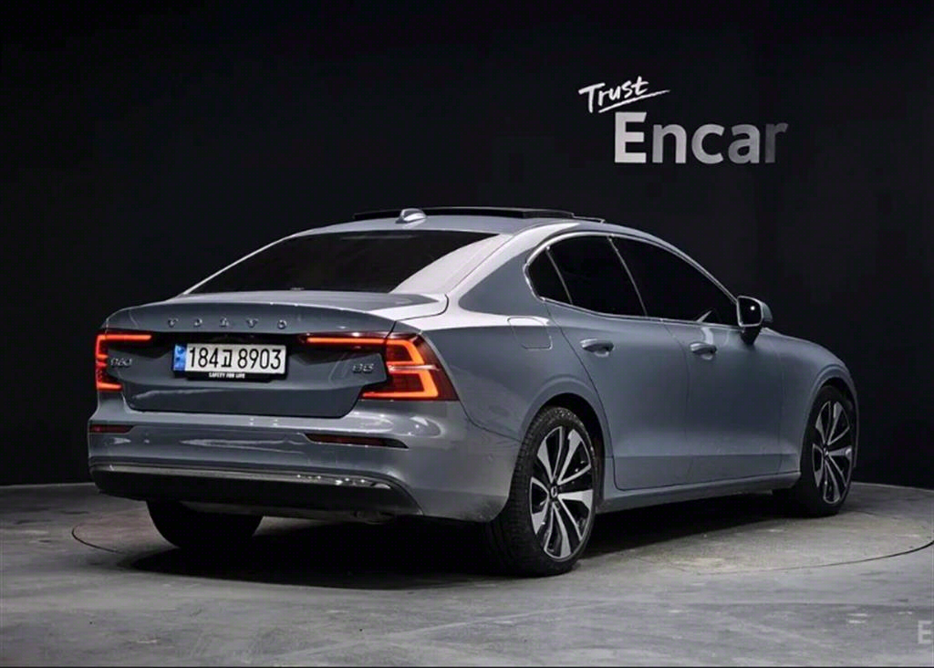 볼보 S60 B5 얼티메이트 브라이트 사진 2/20