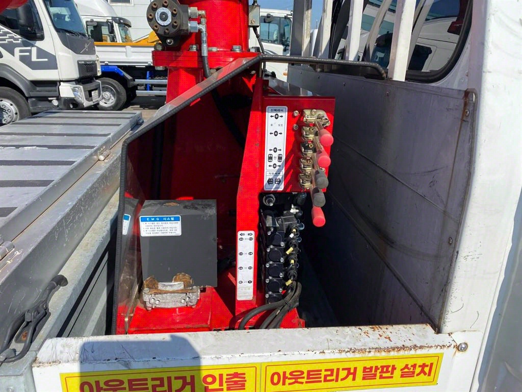 고소작업차 동해기계항공 봉고3 1톤