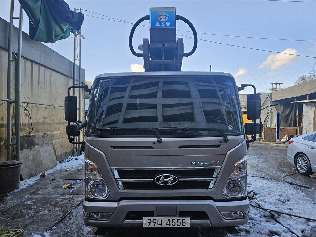 고소작업차 호룡 올뉴마이티 3.5톤