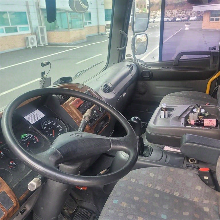 메가트럭 단바리 카고 5톤 수동