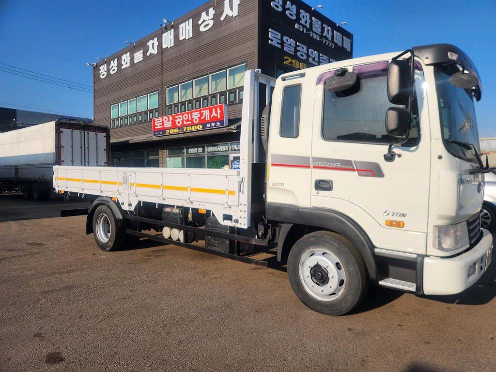 메가트럭 단바리 카고 5톤 수동