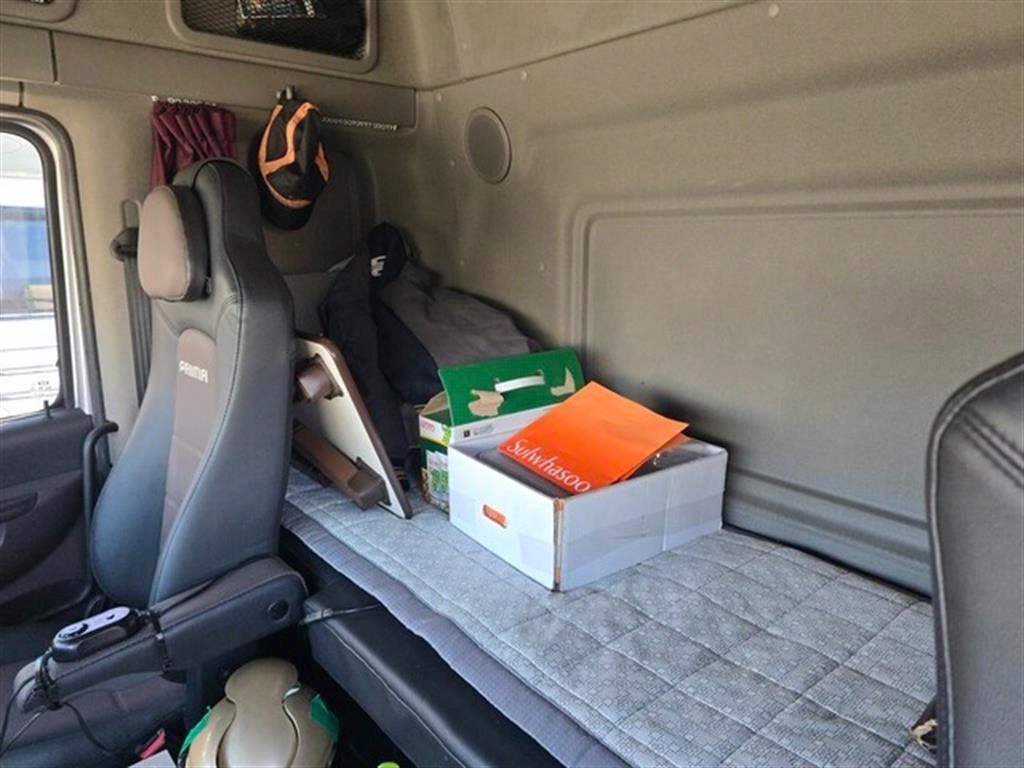 타타대우 프리마 상승윙바디 25톤 오토 17