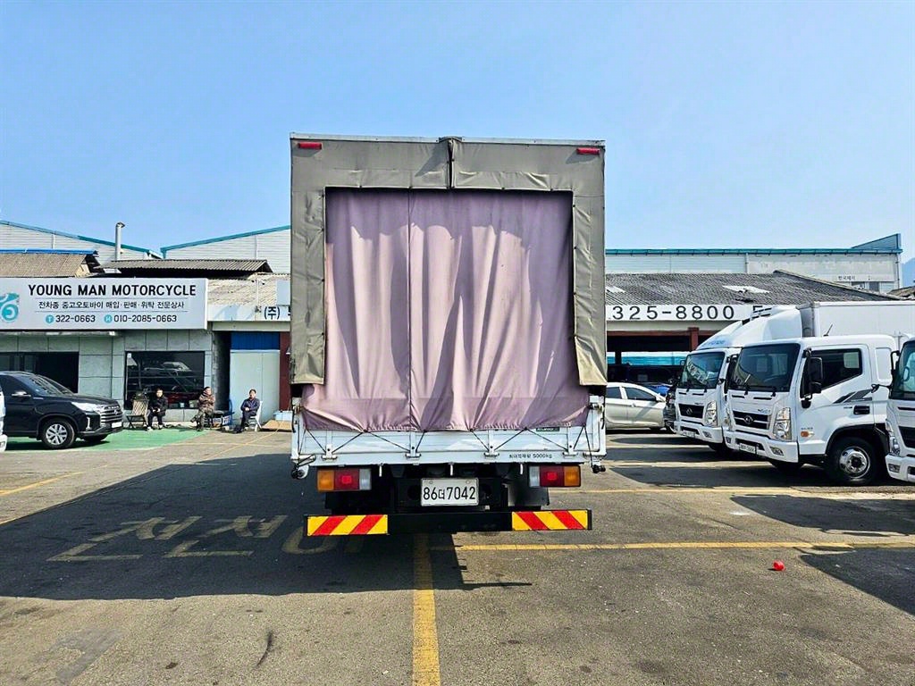 메가트럭 280 단바리 윙바디 5톤 수동