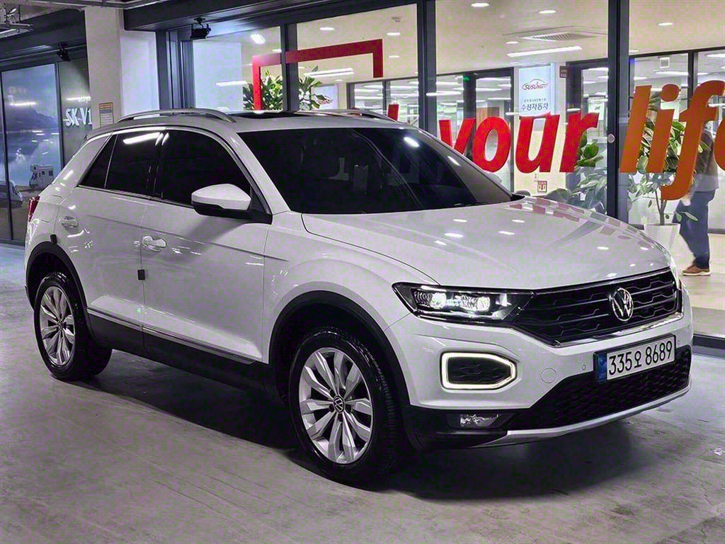 [폭스바겐] 티록 2.0 TDI 프리미엄 연식:2021,미션:오토,주행거리:28,951km,연료:경유 ,색상:흰색