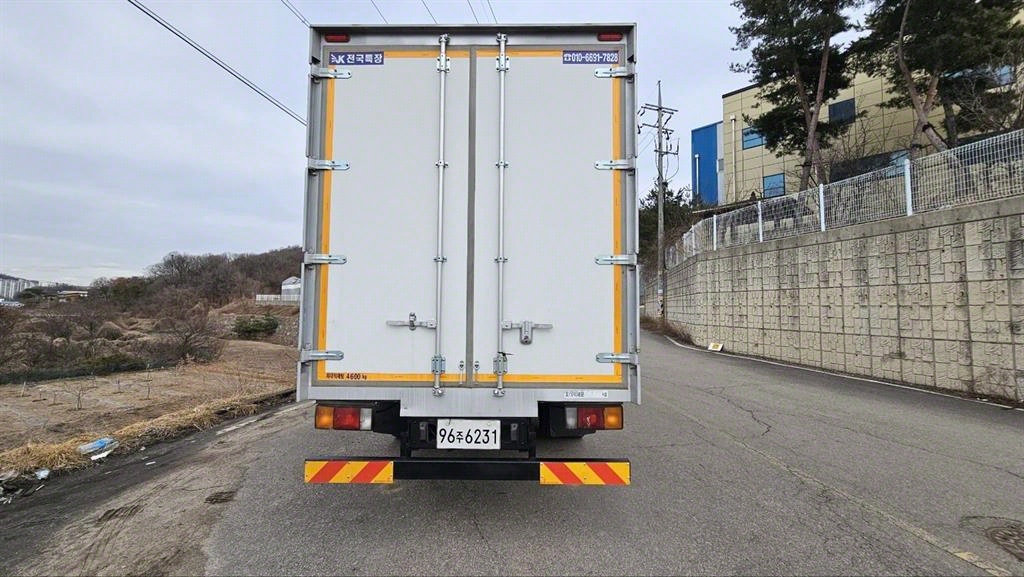 메가트럭 단바리 익스하이탑 4.5톤 수동