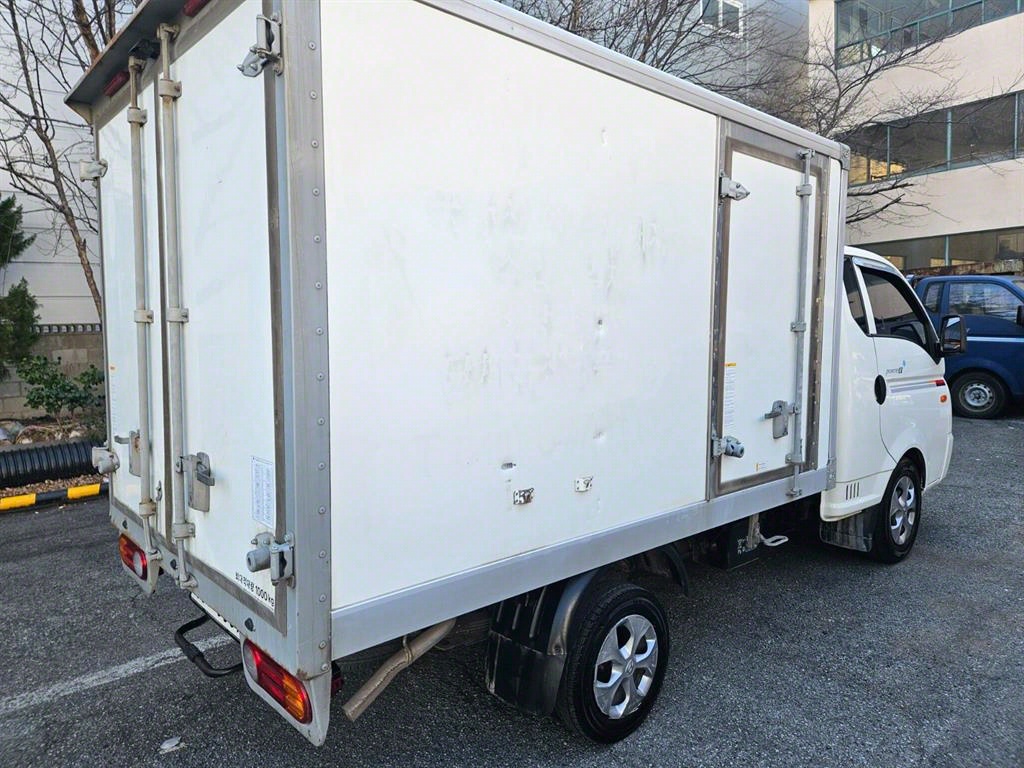 포터2 1톤 냉동탑