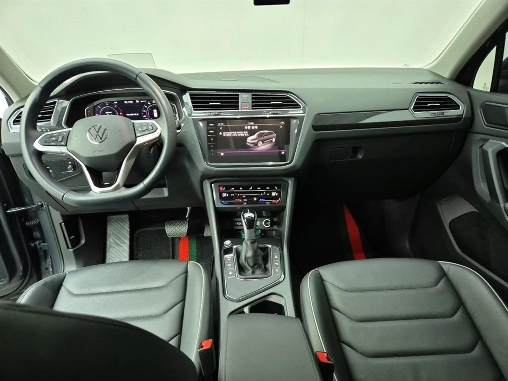 Volkswagen Tiguan 2.0 TDI Prestige 8