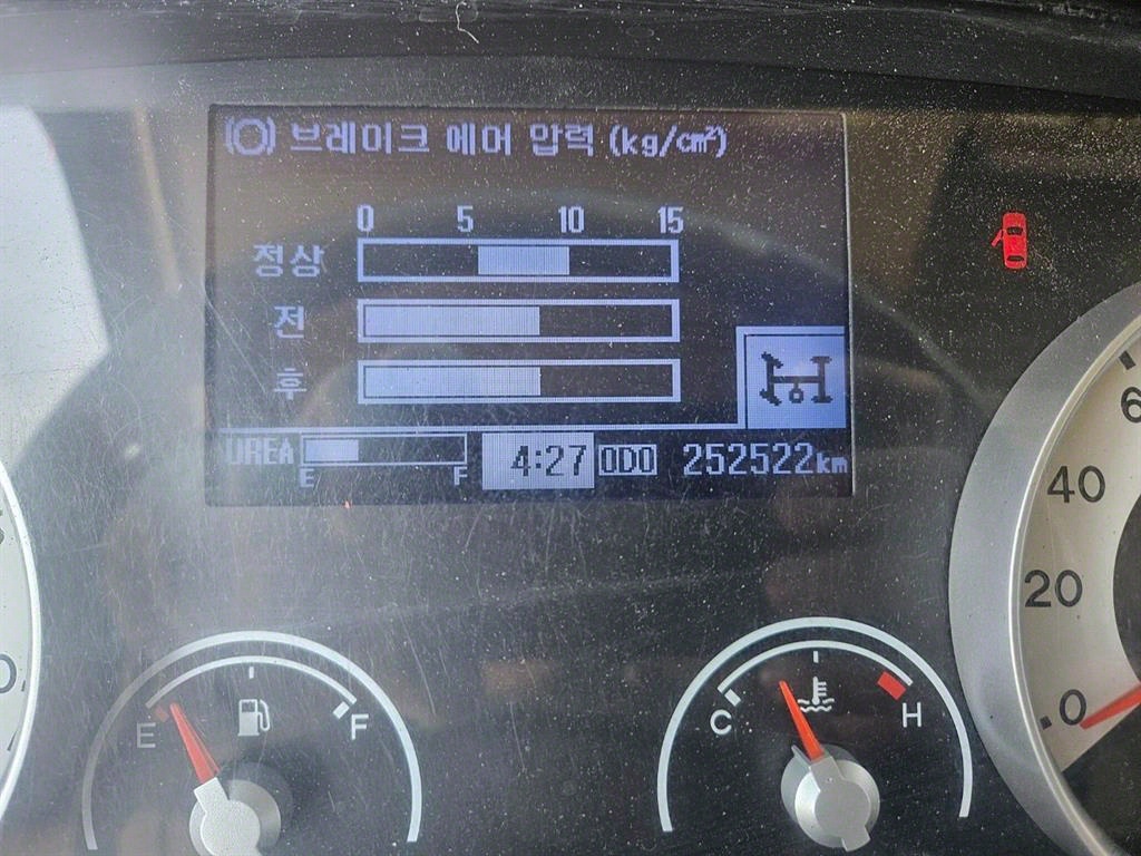 메가트럭 암롤 4.5톤 수동 단바리