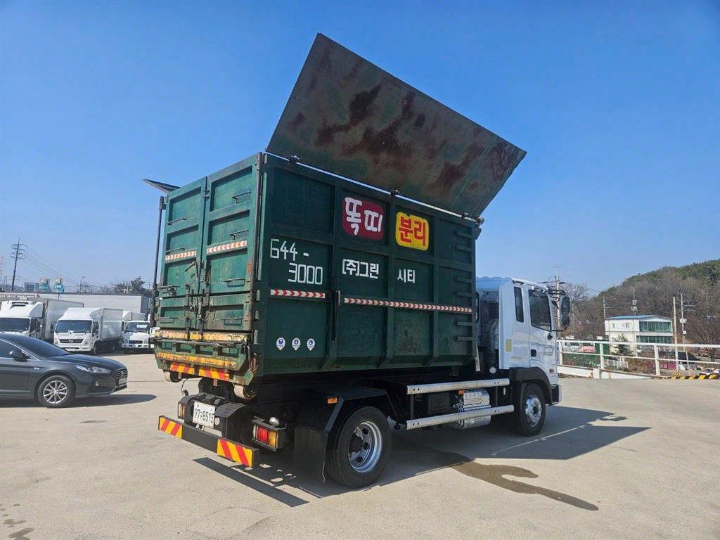 메가트럭 암롤 4.5톤 수동 단바리