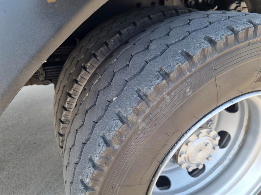 메가트럭 단바리 카고 5톤 수동
