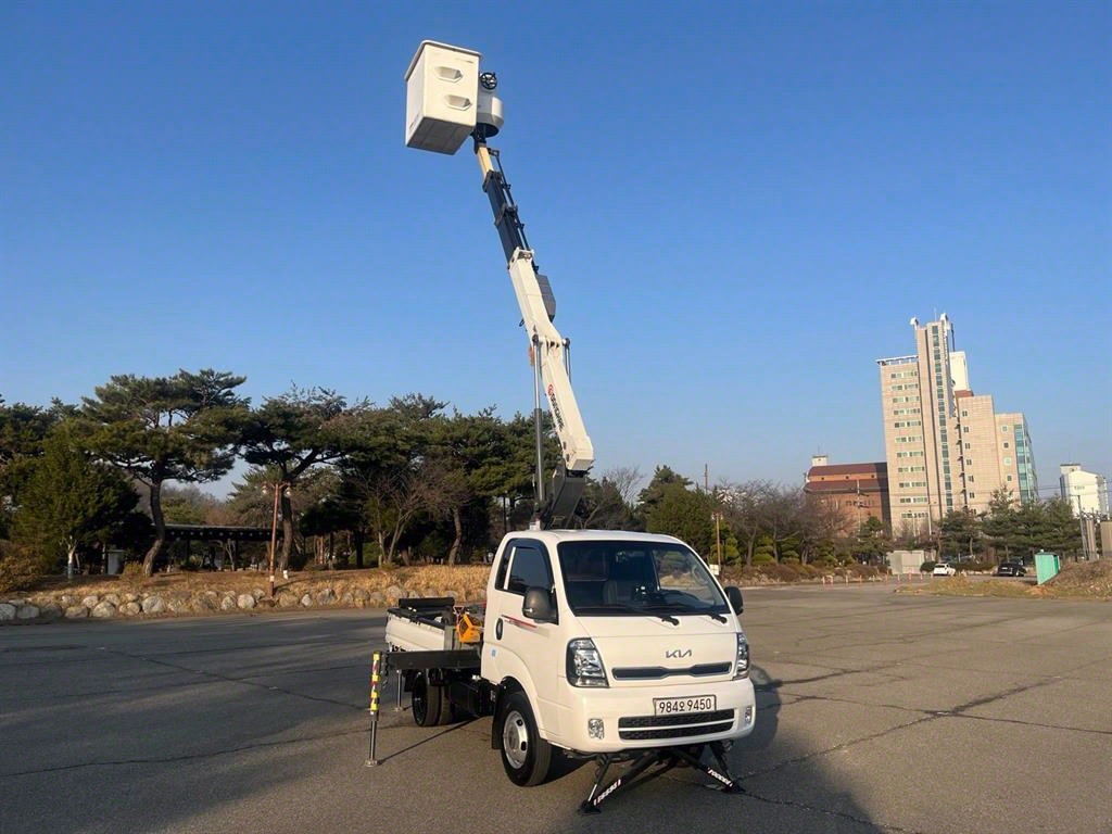 고소작업차 동해기계항공 봉고3 1.2톤