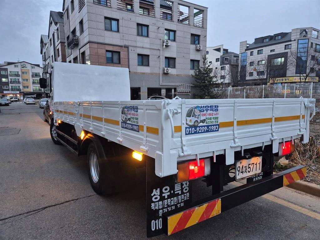 메가트럭 단바리 카고 5톤 수동