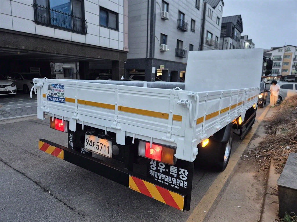 메가트럭 단바리 카고 5톤 수동