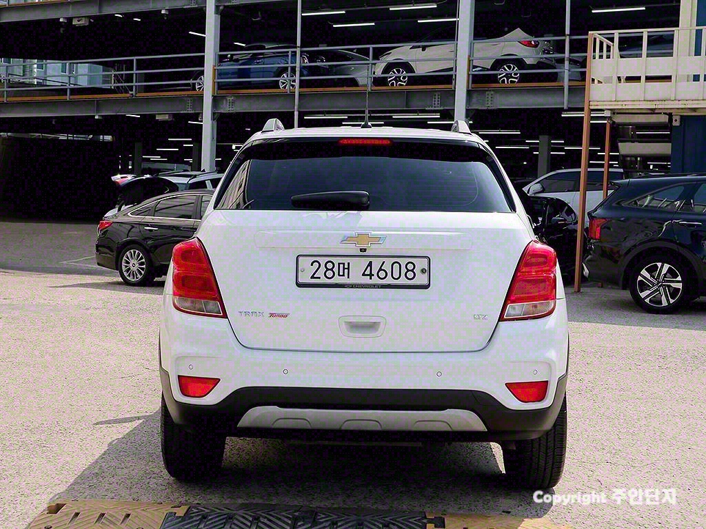 Chevrolet Trax Gasoline 1.4 LT Deluxe 4