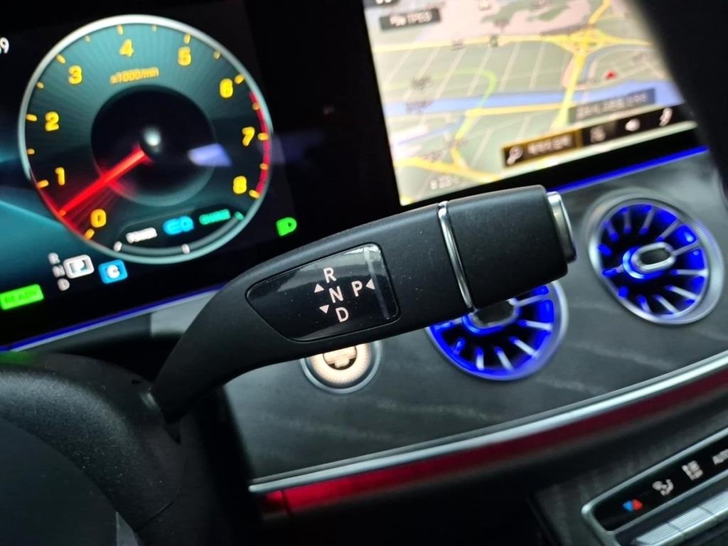 Mercedes-Benz E-Class E450 4MATIC Coupe 9