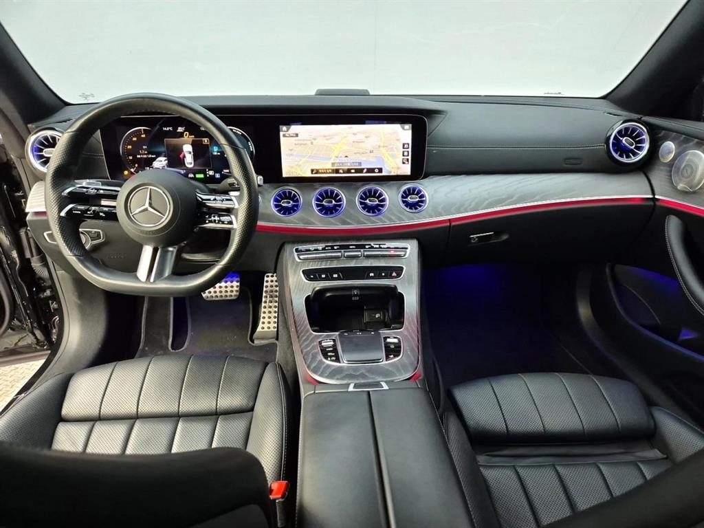 Mercedes-Benz E-Class E450 4MATIC Coupe 8