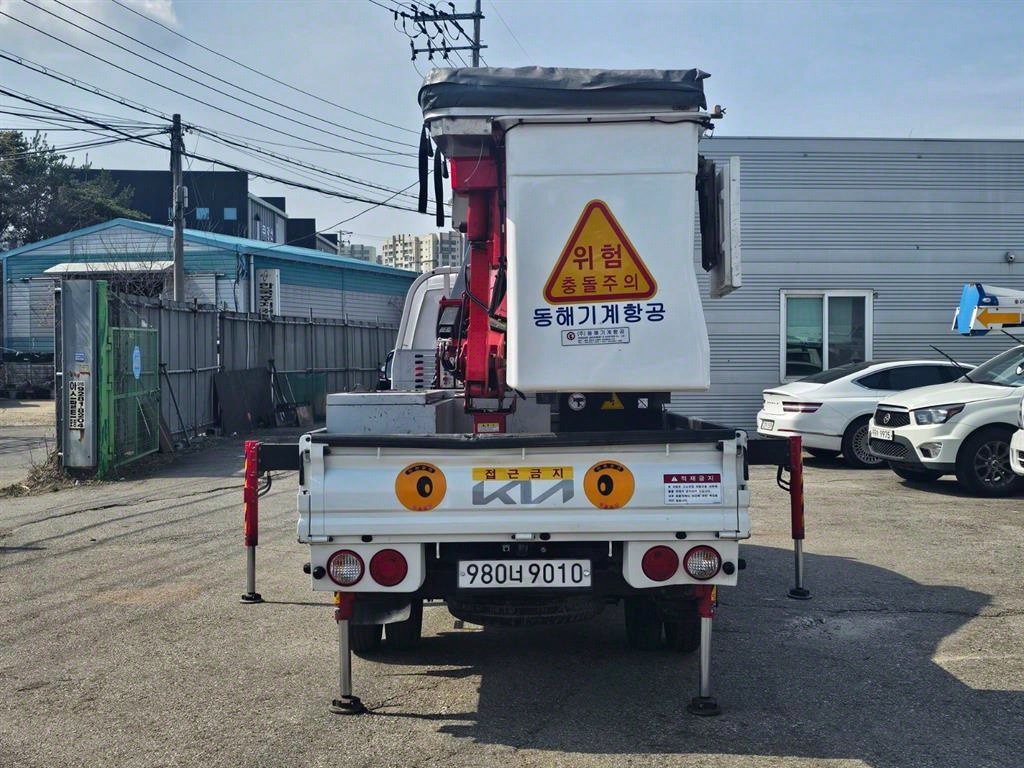 고소작업차 동해기계항공 봉고3 1톤
