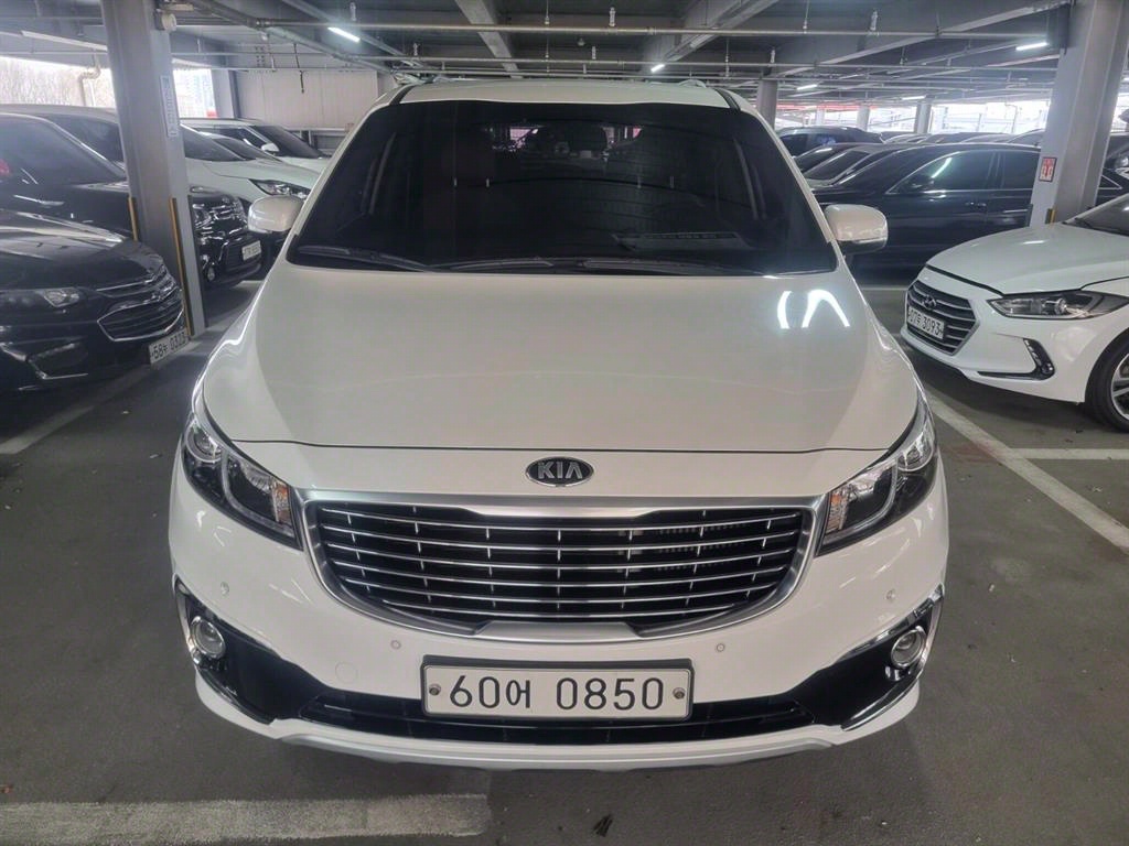 Kia Carnival Diesel Prestige