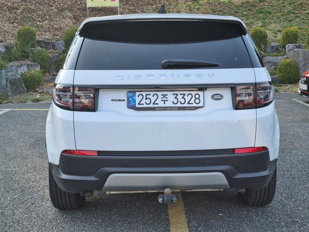 Land Rover Discovery Sport P250 Dynamic SE 6