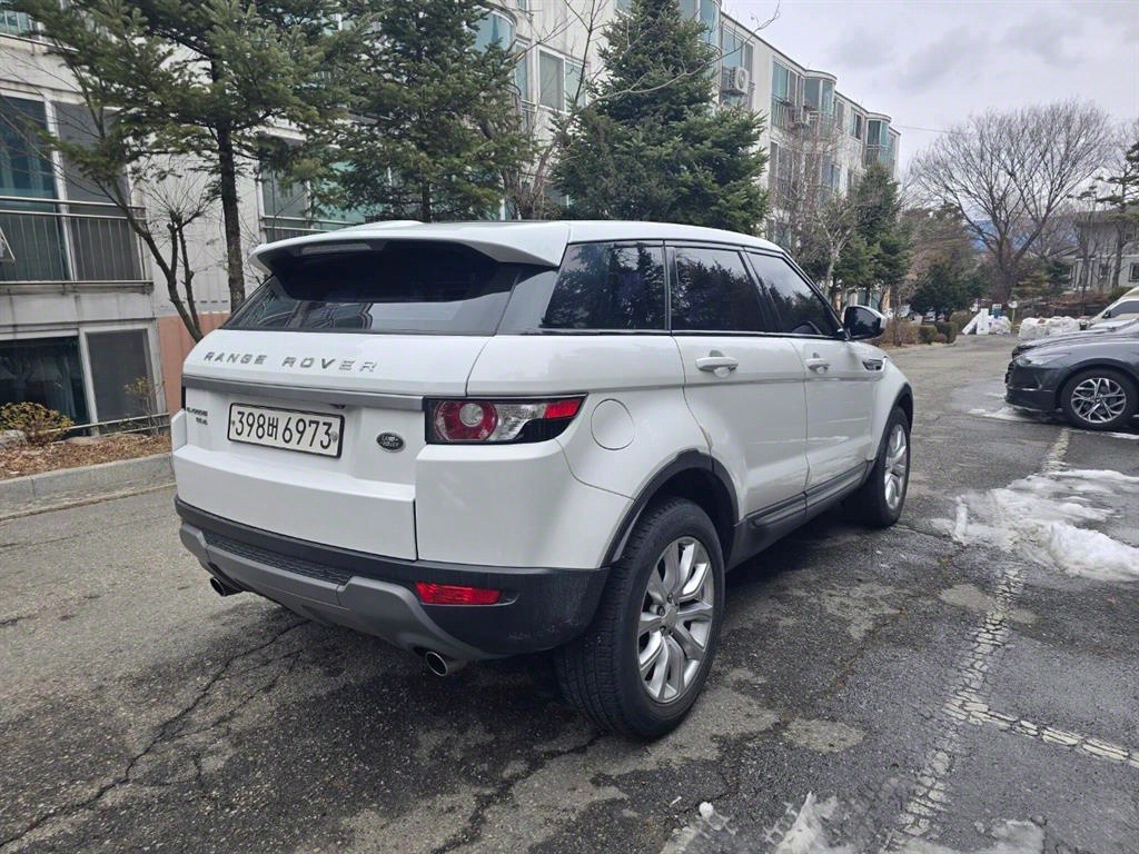 Land Rover Range Rover 2.2 SD4 Pure 7
