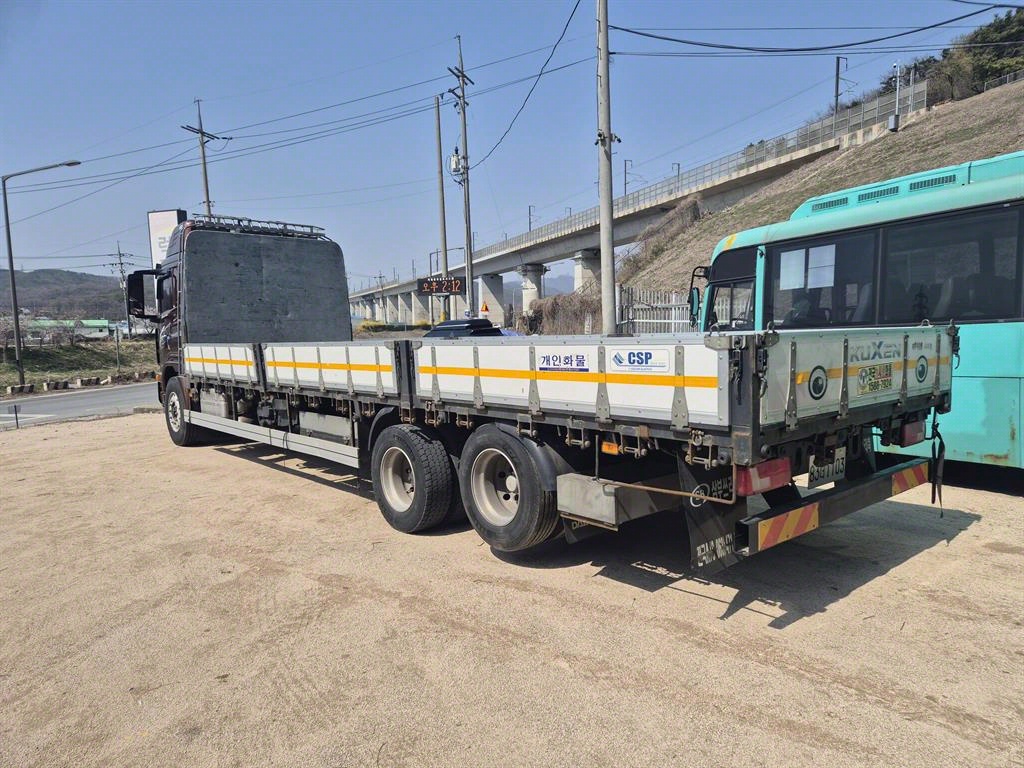 타타대우 구쎈 카고 8.5톤 오토 4