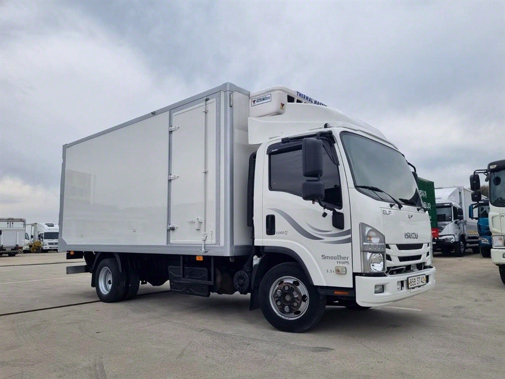 이스즈 엘프 3.5톤 냉장탑 투냉 9