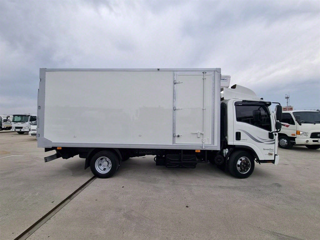 이스즈 엘프 3.5톤 냉장탑 투냉 8