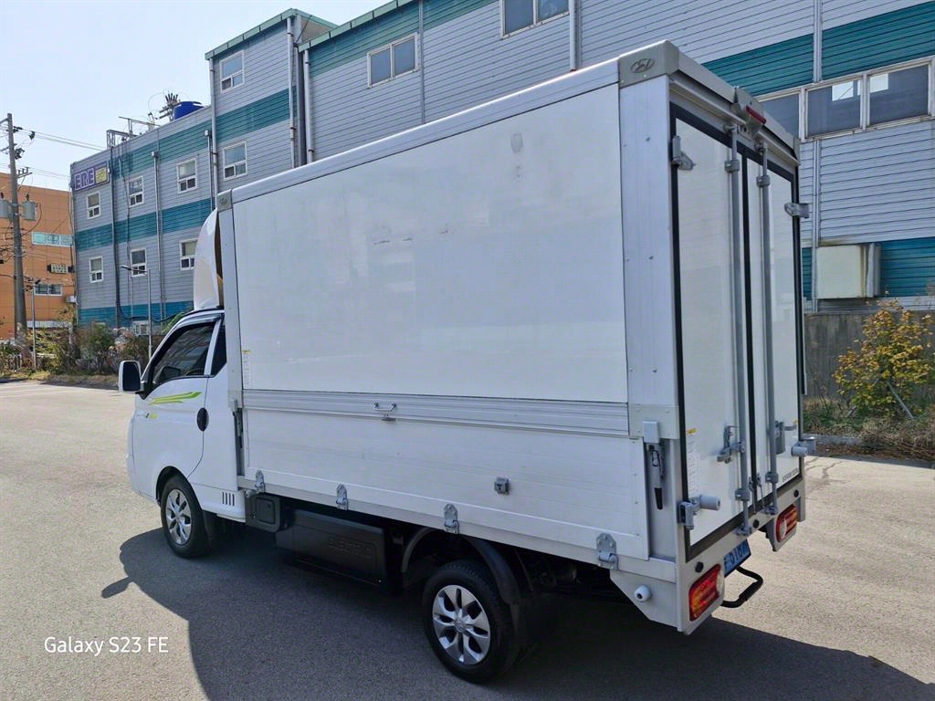 포터2 1톤 윙바디 전기