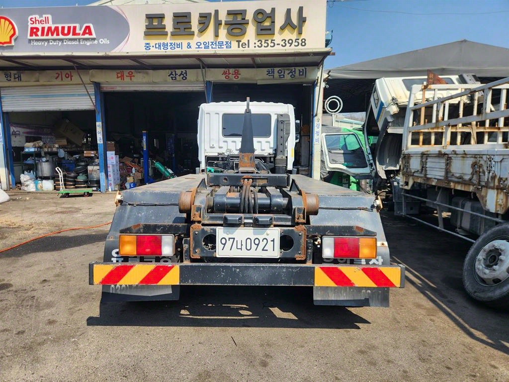 메가트럭 암롤 5톤 수동