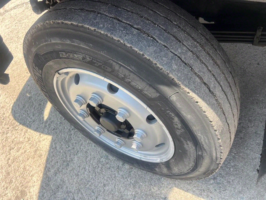 현대 메가트럭 280 카고 4.5톤 수동 9